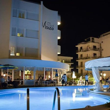 Hotel Marco Lido Di Savio Zewnętrze zdjęcie
