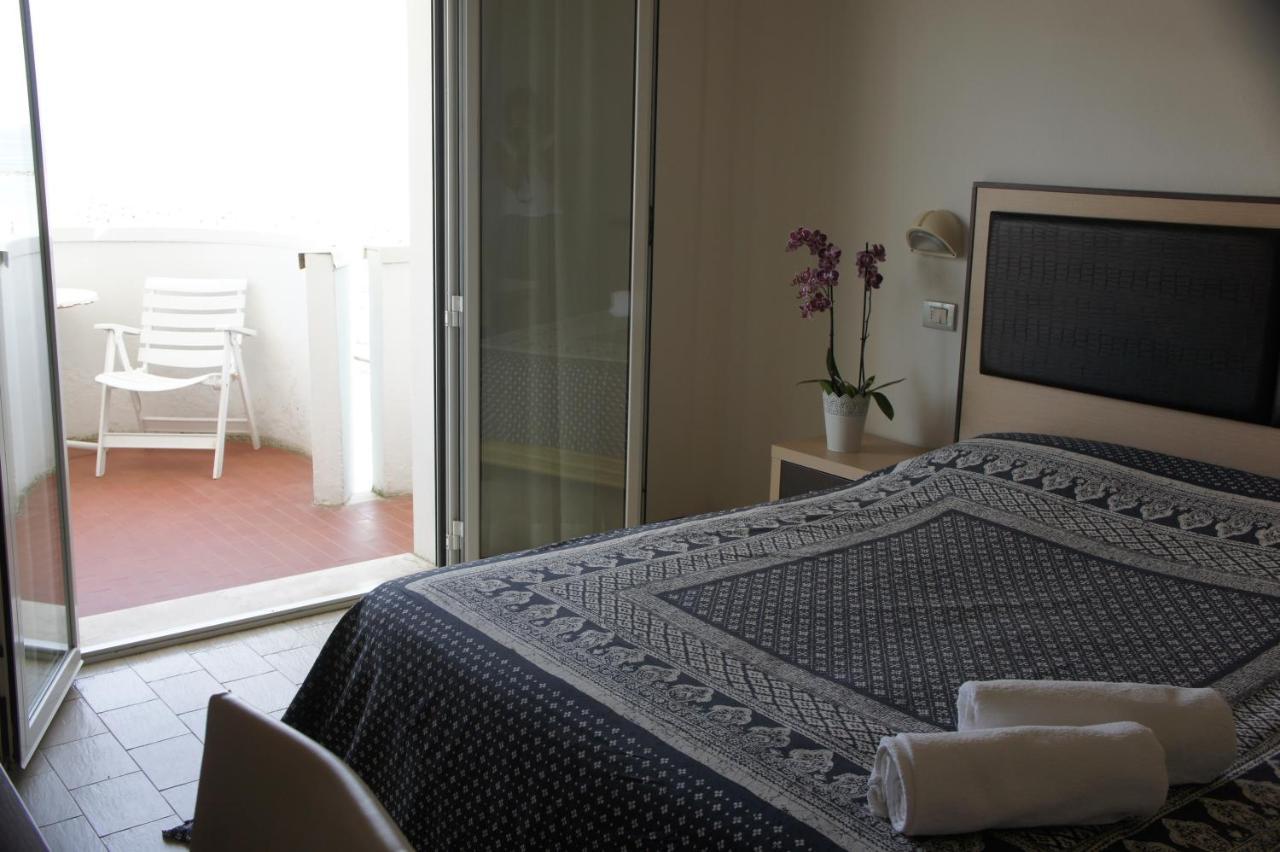 Hotel Marco Lido Di Savio Zewnętrze zdjęcie