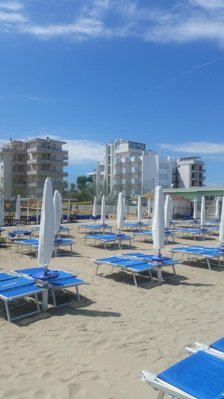 Hotel Marco Lido Di Savio Zewnętrze zdjęcie