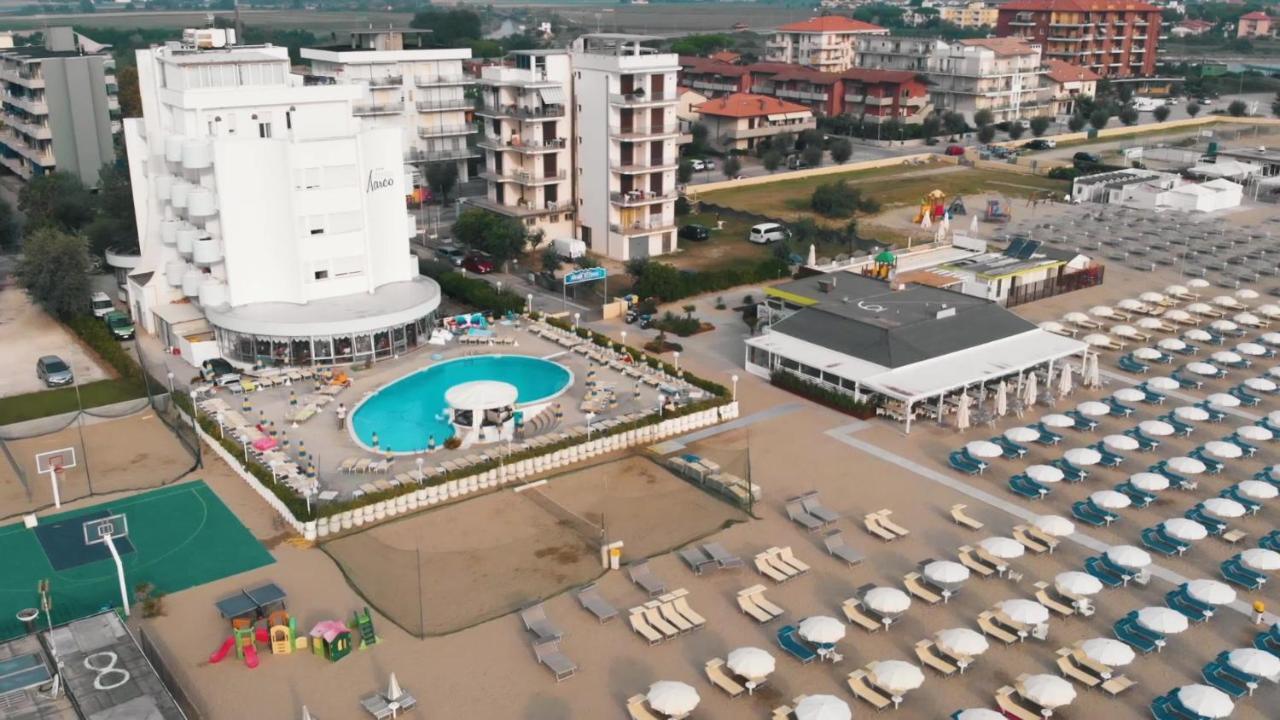 Hotel Marco Lido Di Savio Zewnętrze zdjęcie